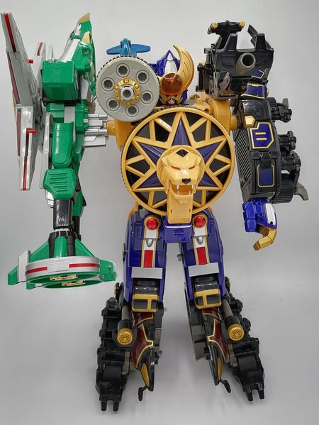 Samurai Thunderstorm Megazord / Tenkuu Gourai Senpuujin