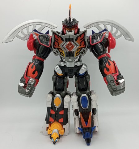 Jungle Master Megazord with Bat Power / Juken Busou GekiBatFire